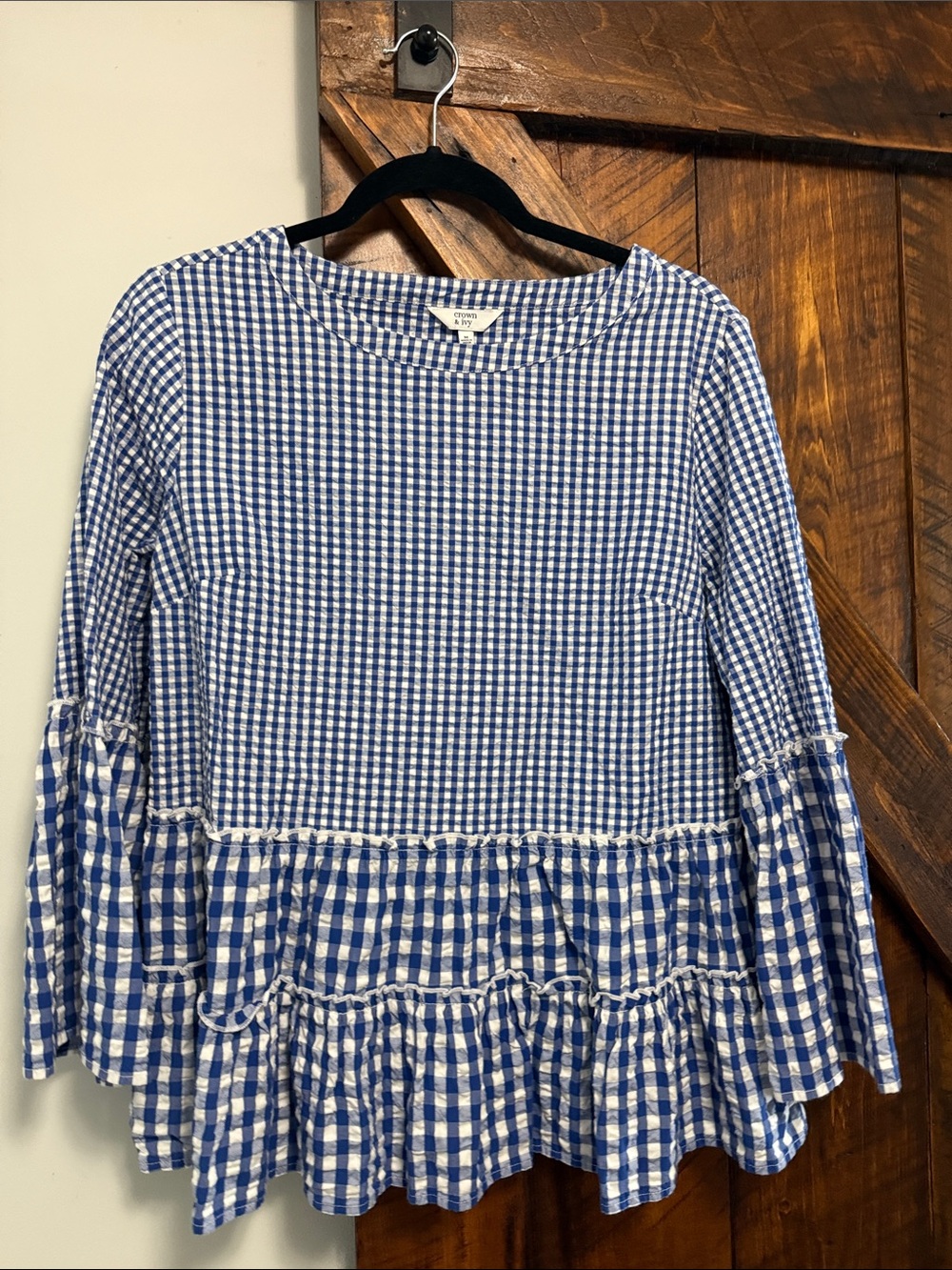 crown & ivy Blue and White Gingham Scoop Neck Top